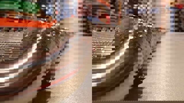 Kundenberichte: Faltenbalgschläuche mit Schweißflanschen