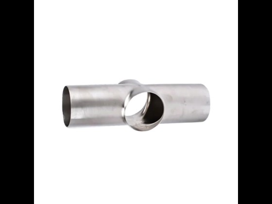 DS/SMS-Kreuz aus Edelstahl, kurz. Ideal für hygienische Lebensmittelanlagen. Garantiert Haltbarkeit und sicheren Flüssigkeitstransfer. Bestellen Sie hier!