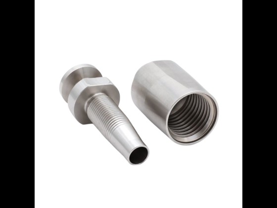 Alfotechs rostfreier MINI Clamp Bundklemmstutzen. hohe Qualität. Für die Verbindung von Schläuchen an integrierten Schaum-& Waschsystemen verwendet. Bestellen Sie online!