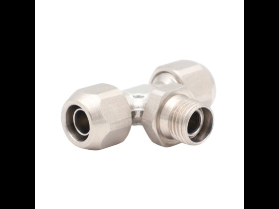 Hydraulik T-Verschraubung mit Drehgelenk und BSPP-Gewinde, aus Edelstahl AISI 316. Langlebig und hygienisch. Bestellen Sie noch heute!