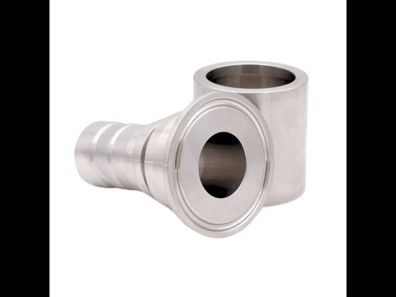 Der DIN Clampstutzen von Alfotech ist aus Edelstahl in sehr hoher Qualität gefertigt. Er unterstützt Anschlüsse zwischen 25,0 mm und bis zu 76,0 mm